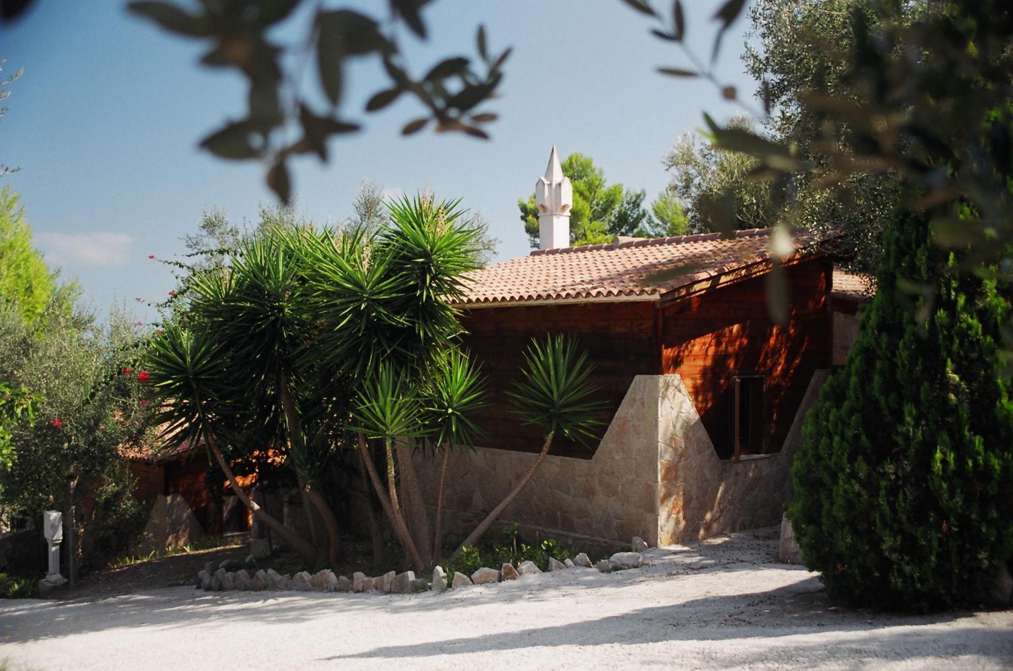 Tenuta Molino Di Mare- Ecoresort Con Villini Rodi Garganico Eksteriør billede