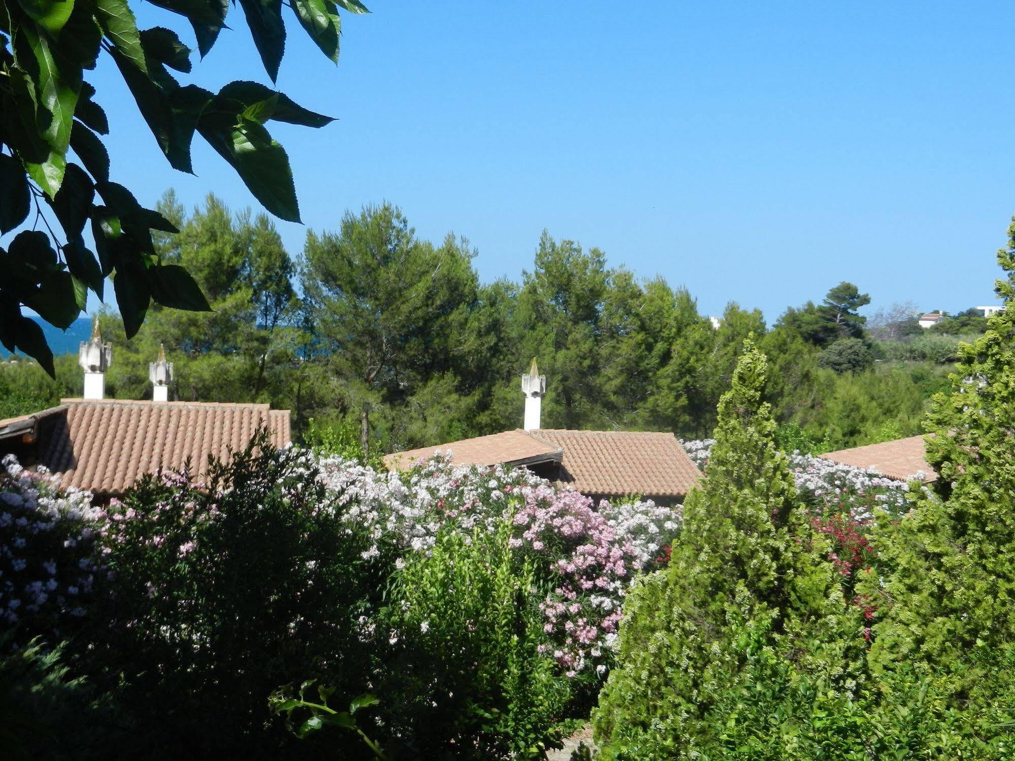 Tenuta Molino Di Mare- Ecoresort Con Villini Rodi Garganico Eksteriør billede